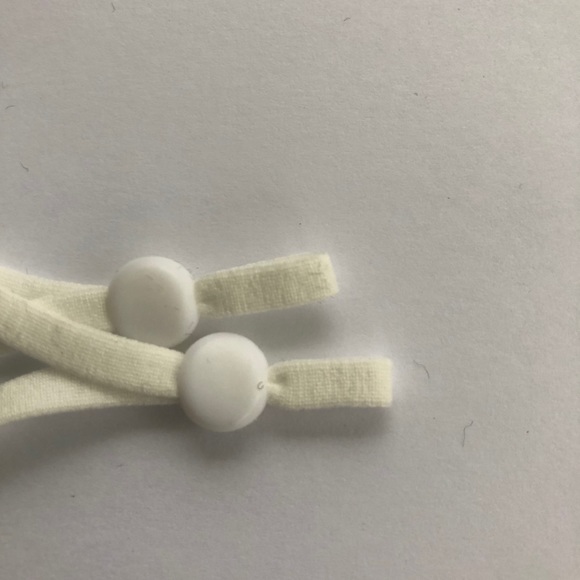 $10💋New Reusable/Washable Rose/Gold Sequins Mask - Picture 5 of 5